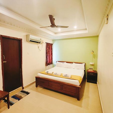 Hotel Harish Rameswaram Bagian luar foto