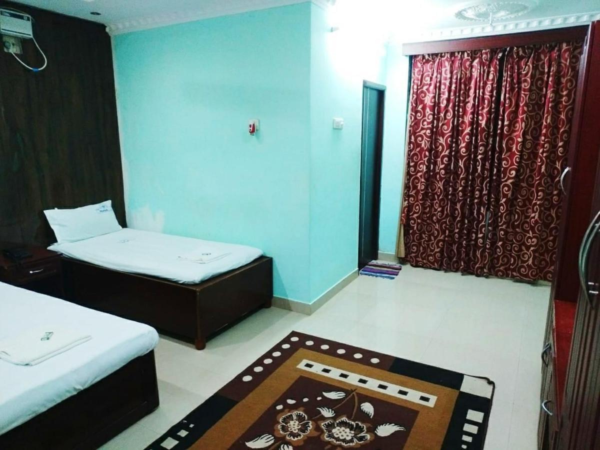 Hotel Harish Rameswaram Bagian luar foto